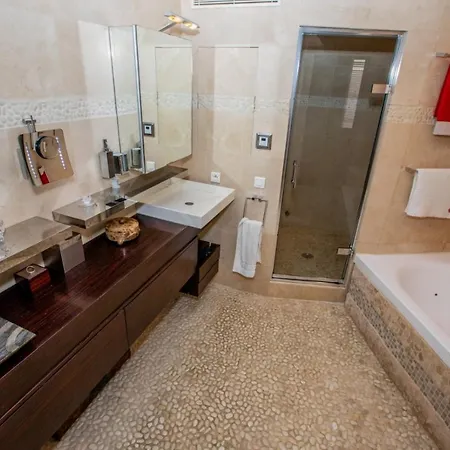 Exceptional! Penthouse In Front Of Monte Carlo And Tennis Club Апартаменты Рокебрюн — Кап-Мартен